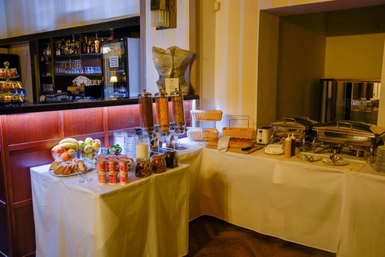 Hotel Praha ליברץ מראה חיצוני תמונה