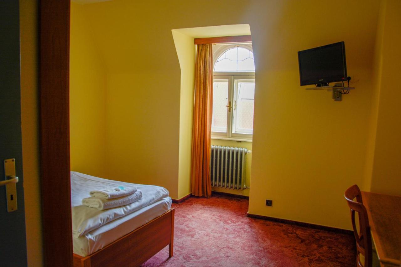 Hotel Praha ליברץ מראה חיצוני תמונה