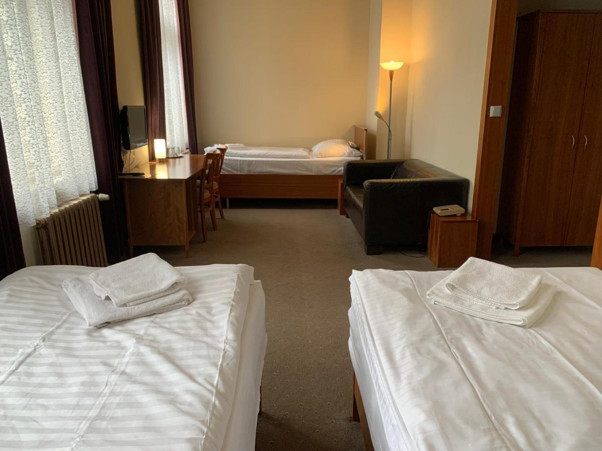 Hotel Praha ליברץ מראה חיצוני תמונה