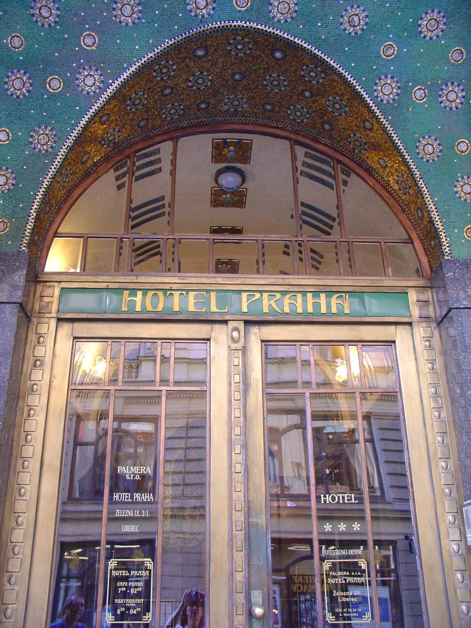Hotel Praha ליברץ מראה חיצוני תמונה